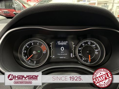 Used 2021 Jeep Cherokee Latitude Lux AWD/4WD image 15