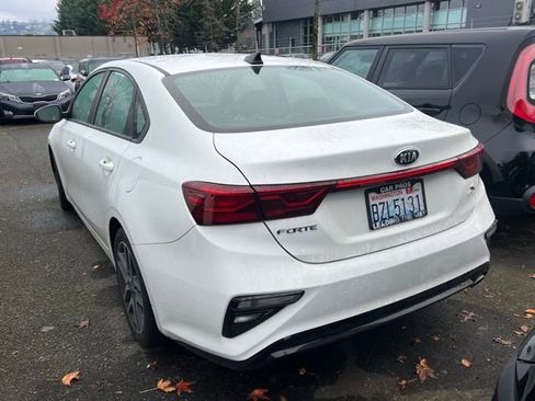 Used 2019 Kia Forte S w/ S Premium Package image 2