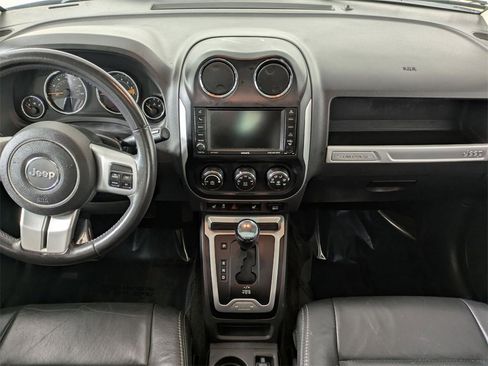 Certified 2017 Jeep Compass High Altitude image 25