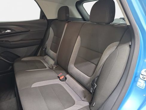Used 2025 Chevrolet TrailBlazer LT AWD/4WD image 13