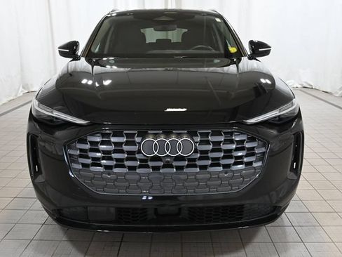 Used 2025 Audi Q5 Premium Plus w/ Premium Plus AWD/4WD image 17