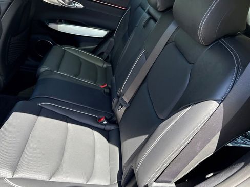 New 2026 Genesis GV70 2.5T Advanced AWD/4WD image 10