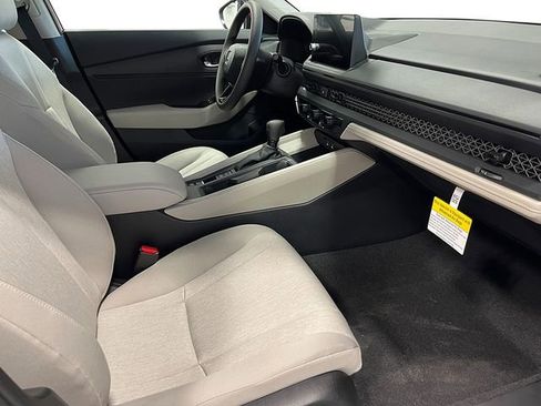 New 2026 Honda Accord LX image 25