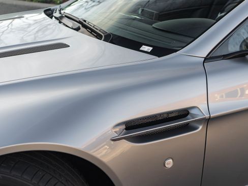 Used 2015 Aston Martin V8 Vantage GT image 7