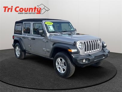 Used 2019 Jeep Wrangler Unlimited Sport S