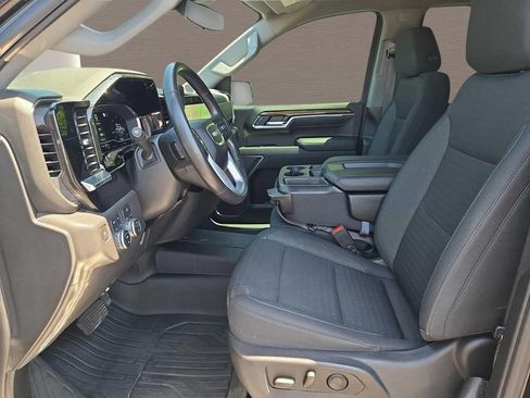 Used 2022 GMC Sierra 1500 Elevation w/ LPO, Elevation Black Package AWD/4WD image 21