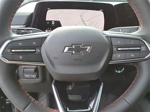 New 2026 Chevrolet Suburban RST image 9