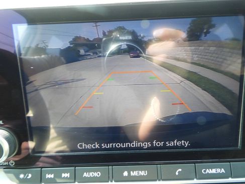 Used 2023 Nissan Rogue S AWD/4WD image 37