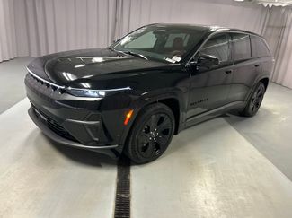 Used 2024 Jeep Wagoneer Launch Edition video 3