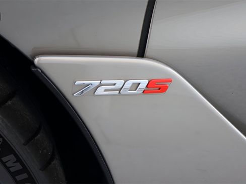Used 2020 McLaren 720S Performance image 11