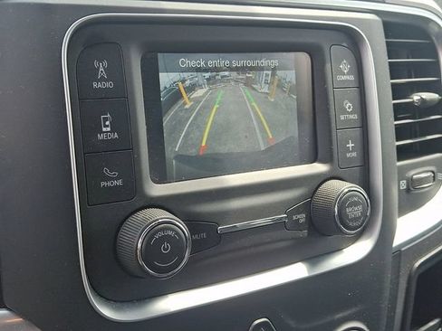 Used 2024 RAM 1500 Warlock AWD/4WD image 17