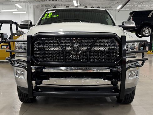 Used 2018 RAM 3500 Laramie AWD/4WD image 6