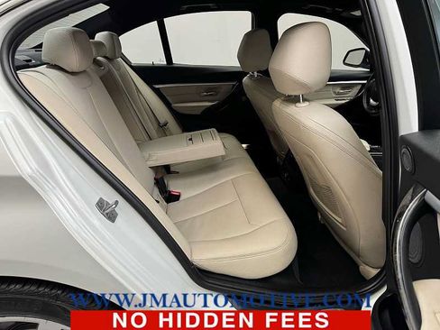 Used 2016 BMW 328i xDrive Sedan AWD/4WD image 18