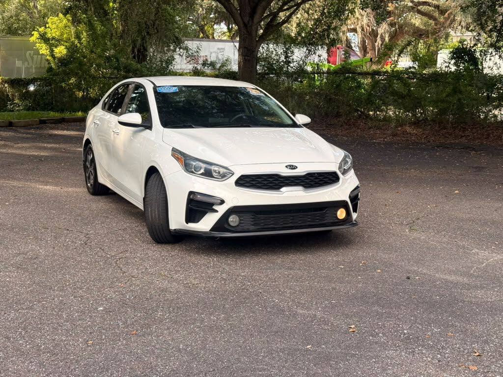Used 2021 Kia Forte LXS FWD image 2