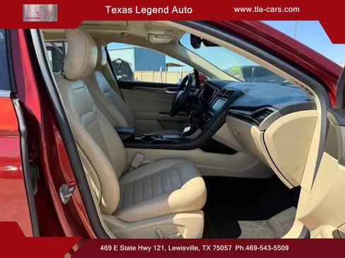 Used 2014 Ford Fusion SE w/ Equipment Group 502A image 25