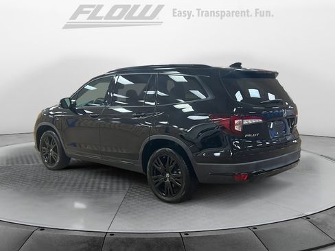 Certified 2021 Honda Pilot Black Edition image 5