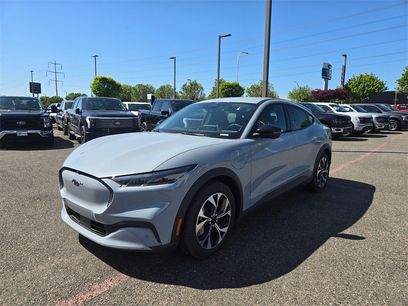 New 2025 Ford Mustang Mach-E Select w/ Comfort Package Lite