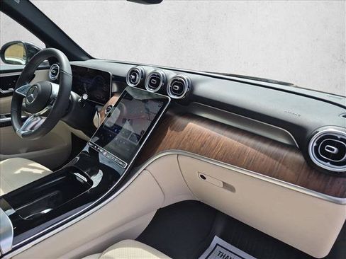 Certified 2025 Mercedes-Benz GLC 350e 4MATIC image 24