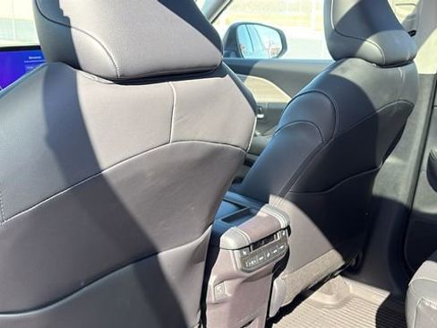 New 2026 Toyota Grand Highlander Limited image 27