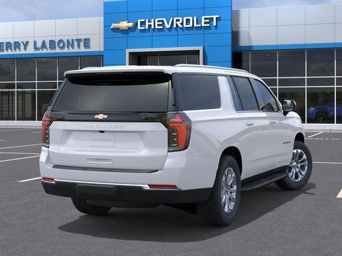 New 2026 Chevrolet Suburban LS AWD/4WD image 6