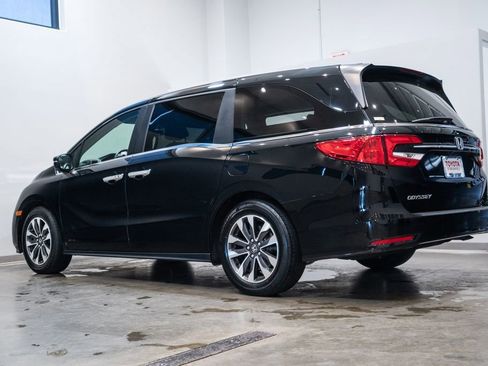Used 2023 Honda Odyssey EX-L image 7