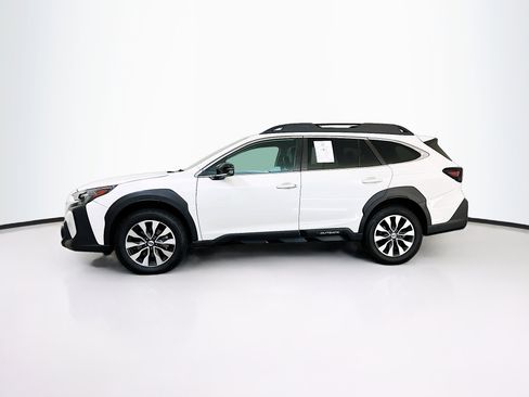 Used 2023 Subaru Outback Limited XT image 4