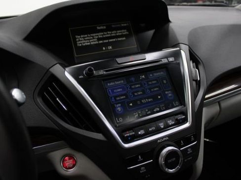 Used 2016 Acura MDX SH-AWD image 16