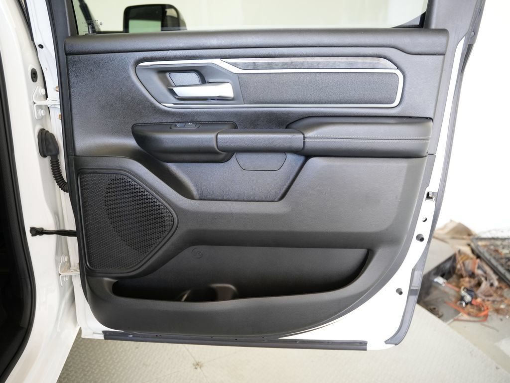 Used 2019 RAM 1500 Big Horn AWD/4WD image 36