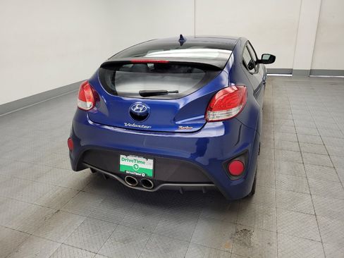 Used 2016 Hyundai Veloster Turbo FWD image 7