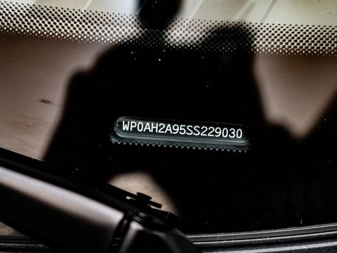 Certified 2025 Porsche 911 Carrera S RWD image 31