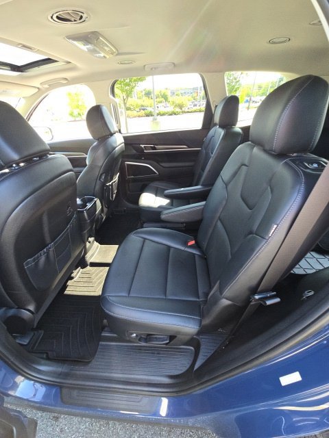 Used 2024 Kia Telluride S w/ S Sunroof Package AWD/4WD image 16