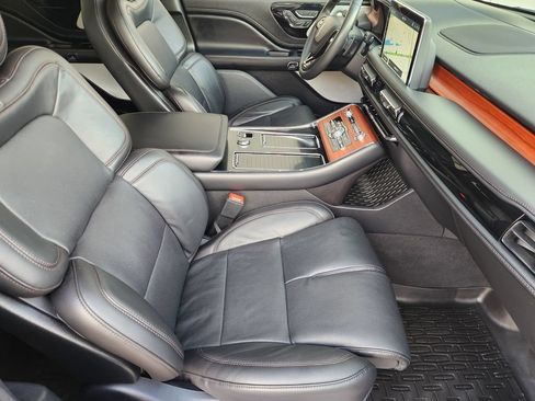 Used 2024 Lincoln Aviator Reserve w/ Equipment Group 201A RWD image 14