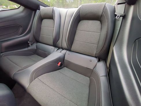 Used 2024 Ford Mustang GT RWD image 13