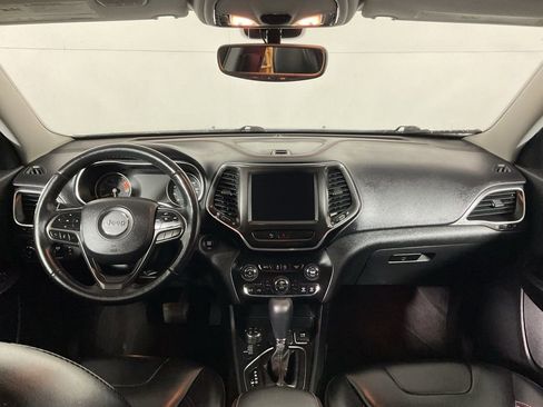 Used 2019 Jeep Cherokee Trailhawk w/ Comfort/Convenience Group image 23