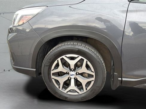 Used 2020 Subaru Forester Premium AWD/4WD image 35