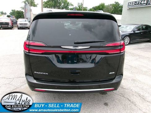 Used 2021 Chrysler Pacifica Pinnacle AWD/4WD image 4