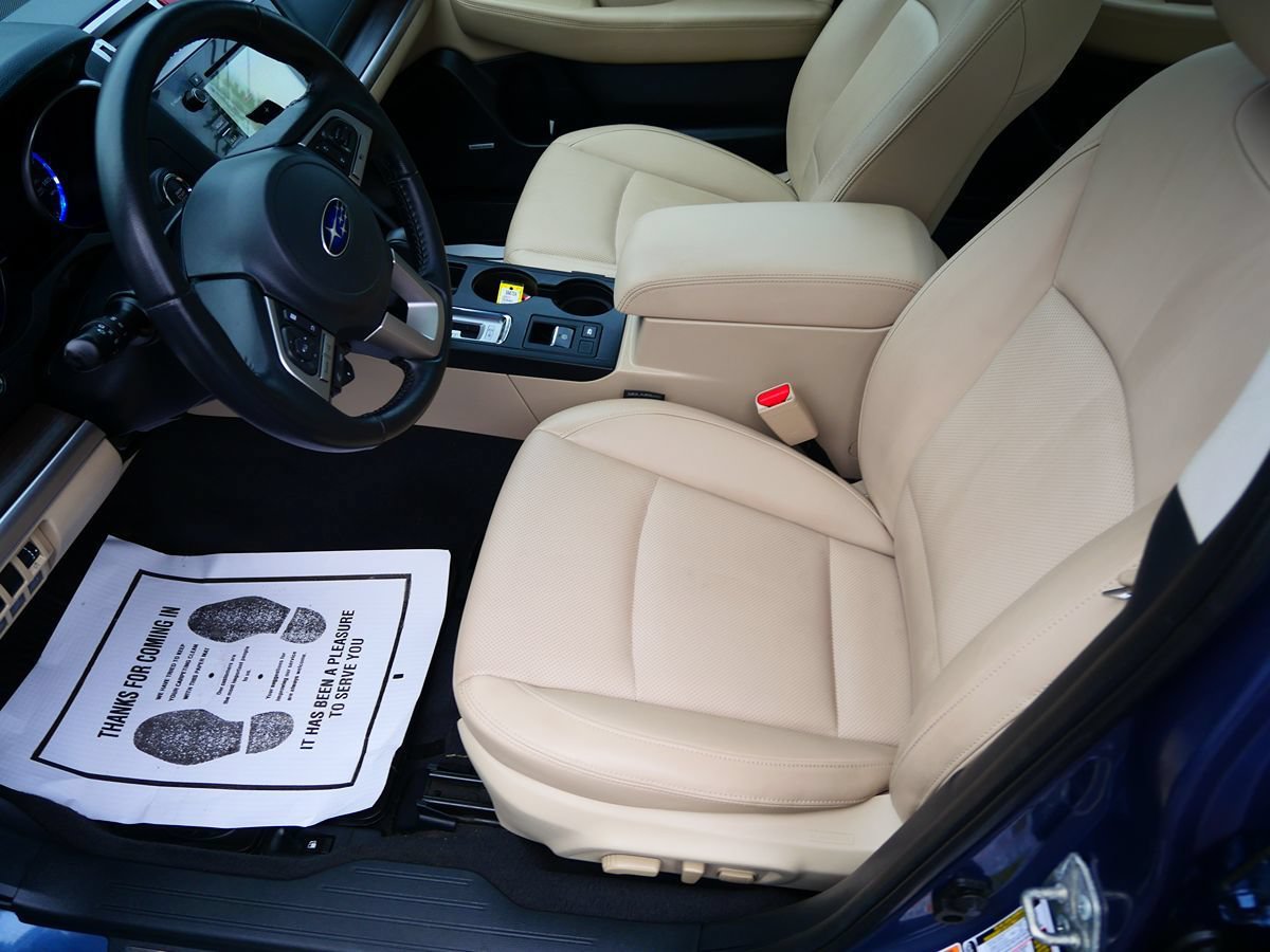 Used 2015 Subaru Legacy 2.5i Limited AWD/4WD image 10