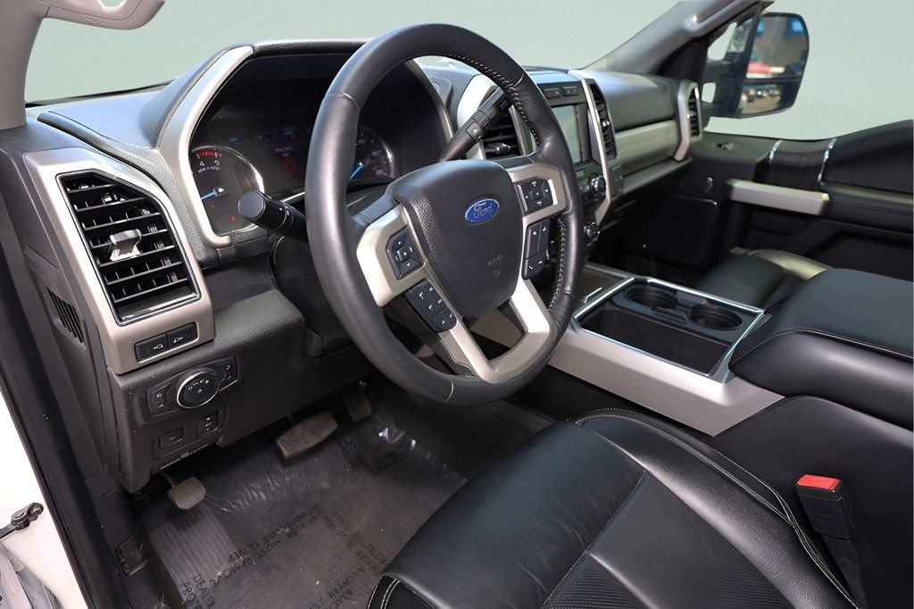 Used 2021 Ford F350 Lariat w/ Lariat Ultimate Package AWD/4WD image 28