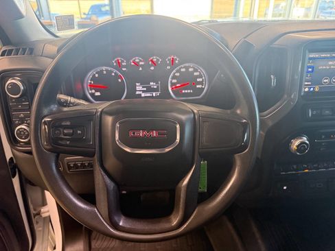 Used 2022 GMC Sierra 2500 Pro w/ Gooseneck/5TH Wheel Package image 19