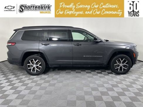 Used 2024 Jeep Grand Cherokee L Limited w/ Luxury Tech Group II image 2