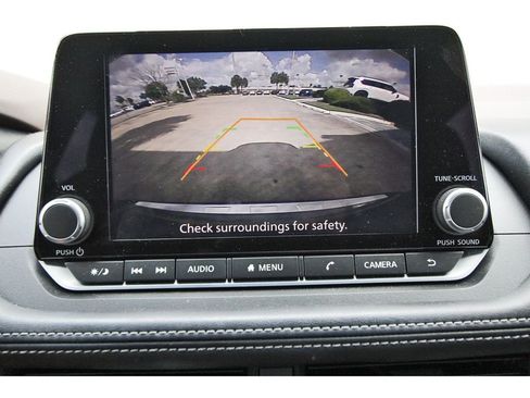 Certified 2023 Nissan Rogue SV FWD image 23
