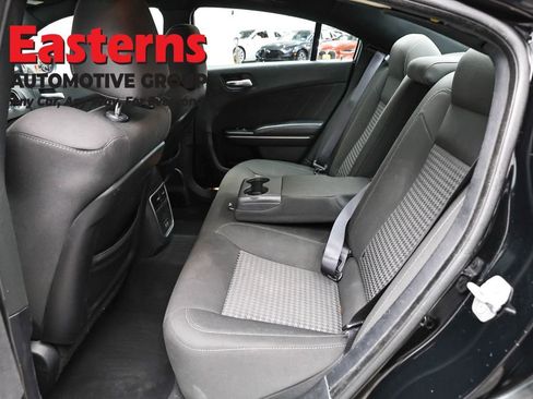 Used 2019 Dodge Charger GT image 21