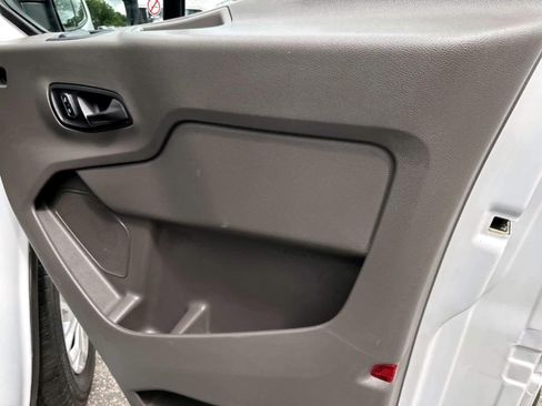 Used 2024 Ford Transit 250 Low Roof w/ Exterior Upgrade Package image 9