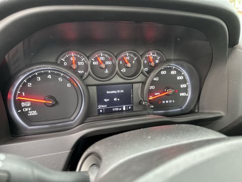 Used 2025 Chevrolet Silverado 1500 W/T image 15