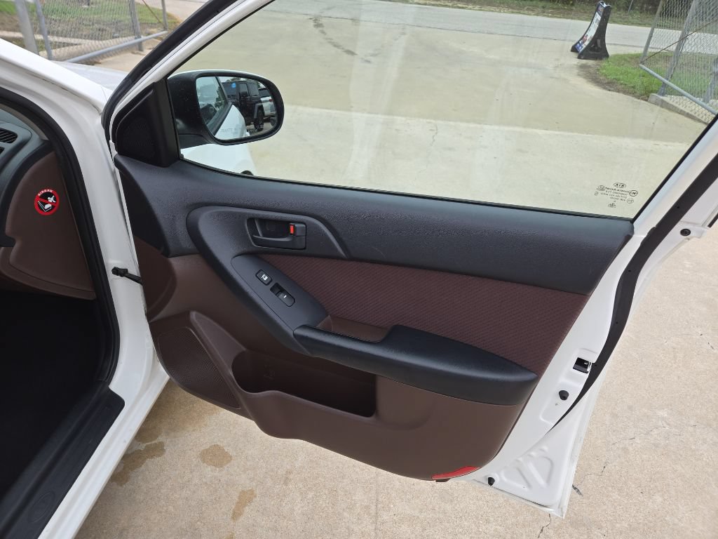 Used 2011 Kia Forte EX FWD image 16