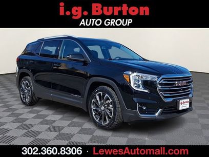 Used 2024 GMC Terrain SLT w/ Infotainment Package II