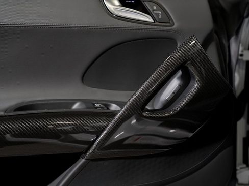 Used 2015 Audi R8 V8 AWD/4WD image 16