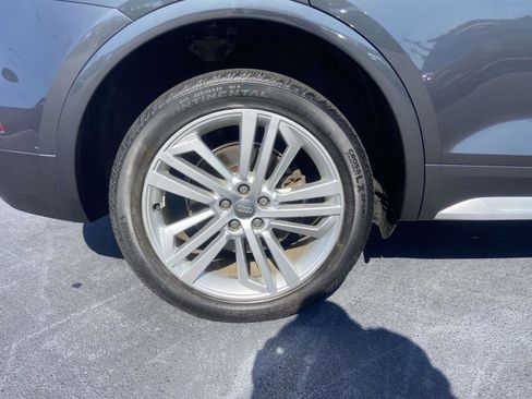 Used 2018 Audi Q5 2.0T Premium Plus w/ Premium Plus Package image 11