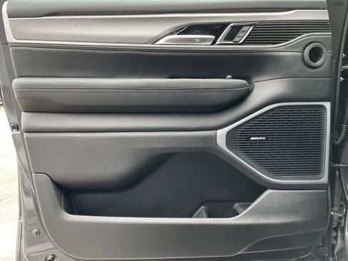 New 2026 Jeep Grand Wagoneer 4WD image 9