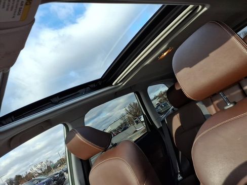 Used 2018 Subaru Forester 2.5i Touring image 13